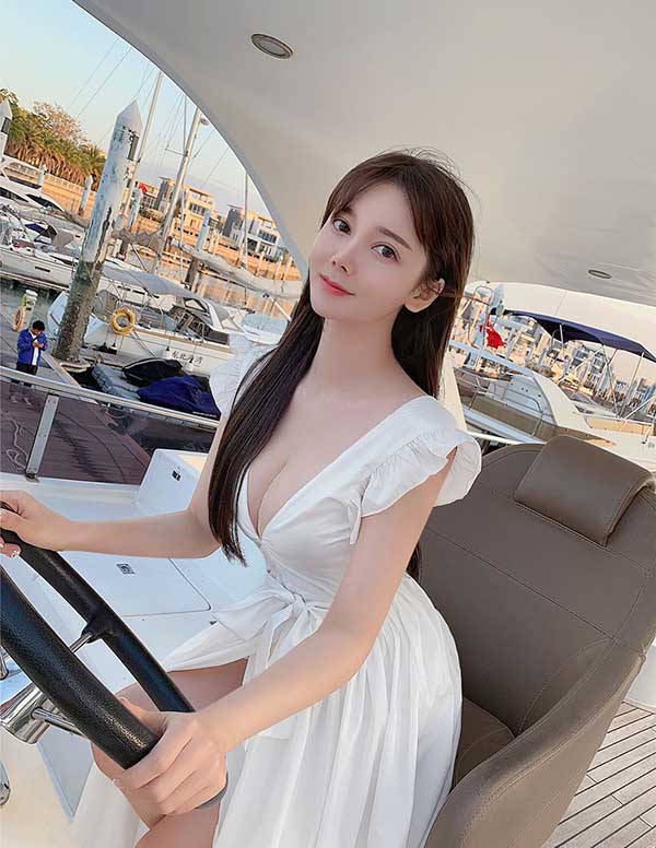 新加坡高端模特微信