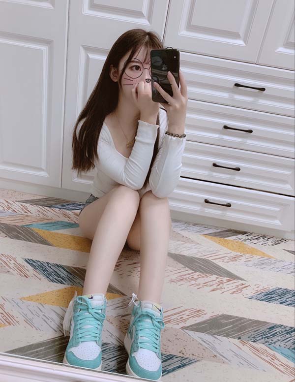 新加坡外围伴游